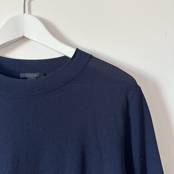 COS dress women’s size small navy blue flutter 3/4 sleeves shift dress - Picture 4 of 7